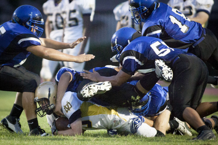 Football: DV vs Chandler